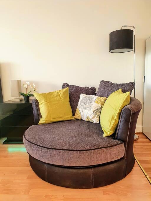 Contemporary Modern Studio Apartment - City Centre 伯明翰 外观 照片